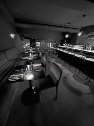 Samsung Hub (D1), Retail #498169921